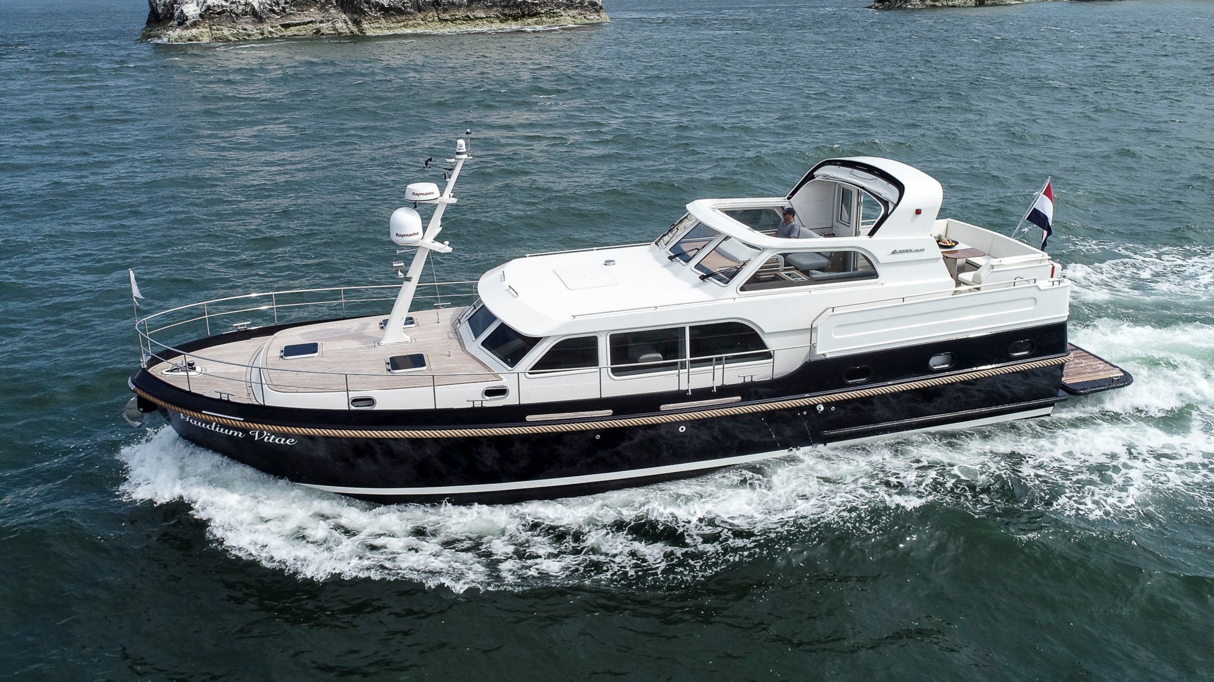 linssen-grand-sturdy-550-ac-variotop-0019