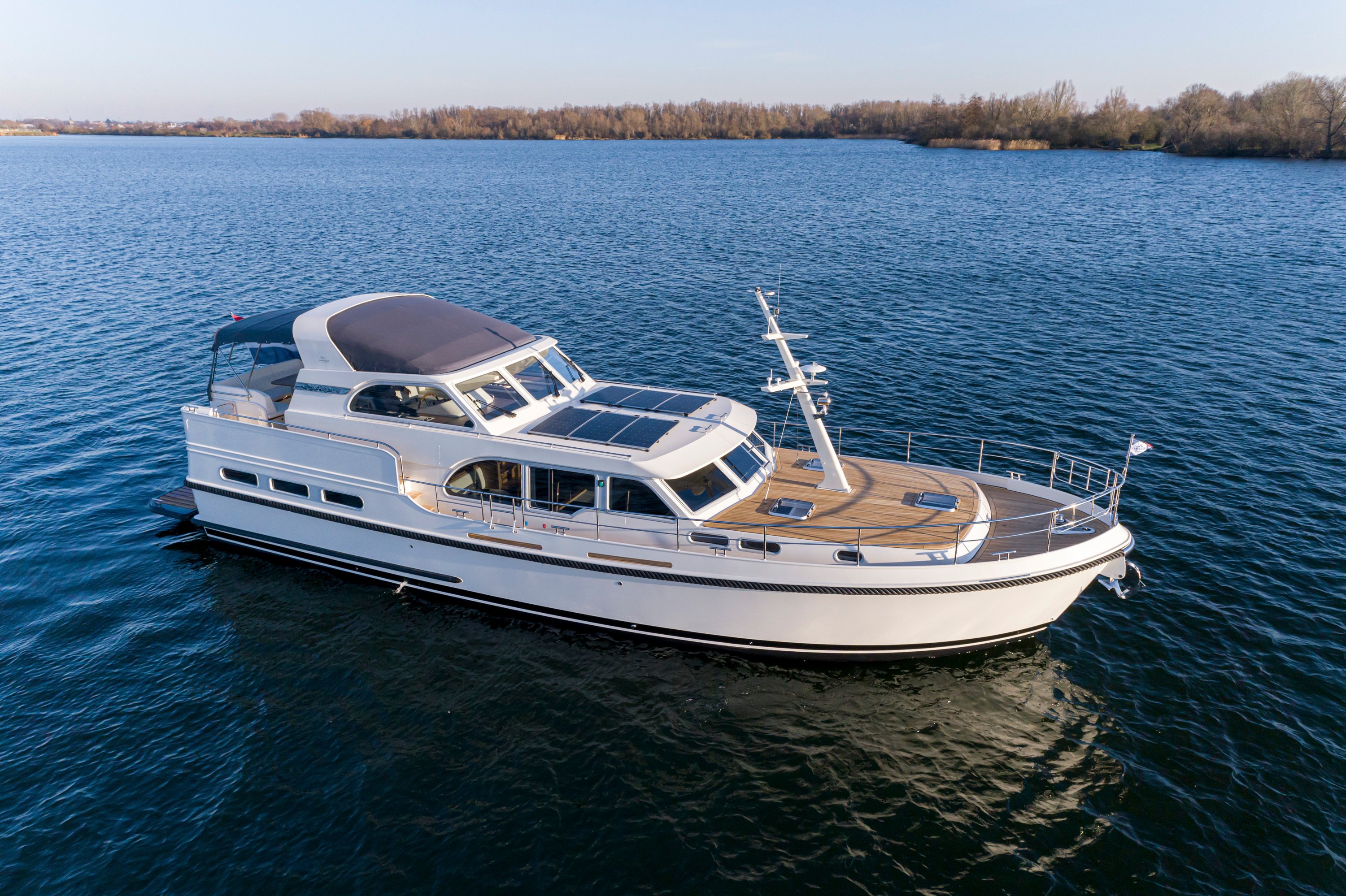 linssen-grand-sturdy-550-ac-variotop-20230302-001
